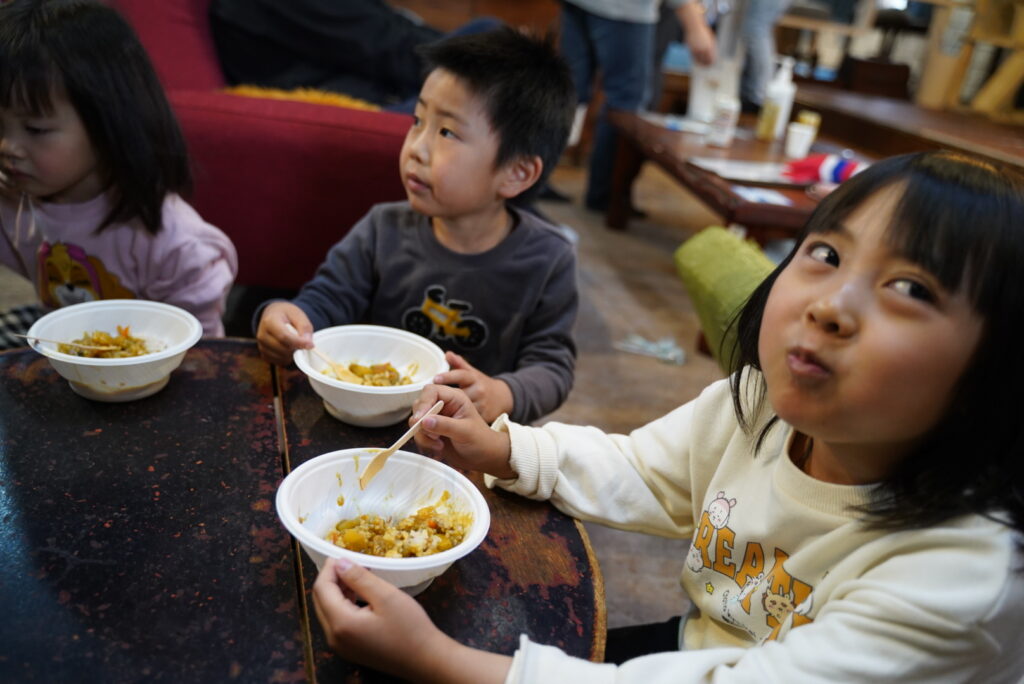 子ども食堂　富士吉田